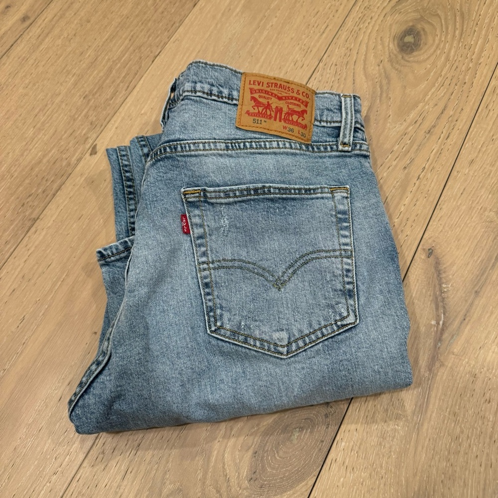 Levi's Blue Slim Straight Jeans Classic Style